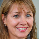 Vanessa D. kids toys blog article writer